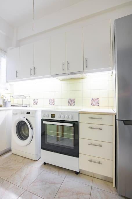 Your Perfect Place 1Min From Kato Patissia Station -100Mbps Athens Exterior photo
